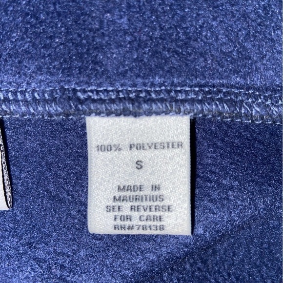 Vermont country store slate, blue embroidered fleece jacket with white flowers. - Picture 5 of 6